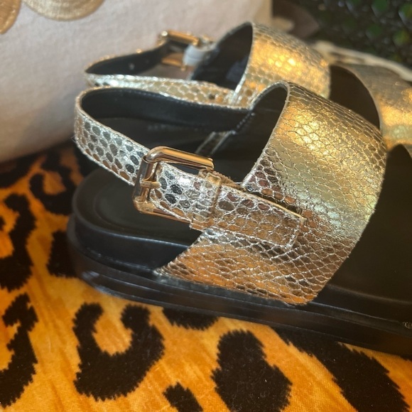 AEROSOLES Women’s Gold Buckle Sandal Leggenda - Picture 3 of 10